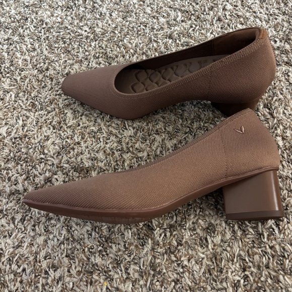 Vivaia chunky heels - Picture 2 of 6